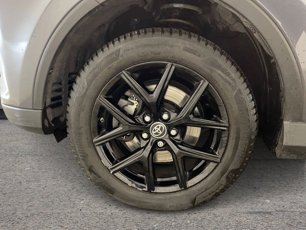 Used Toyota RAV4 2018 for sale - 77451434: Photo 12