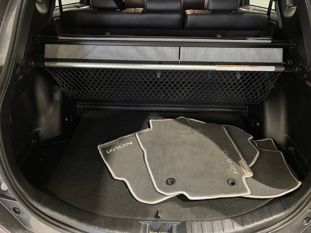 Used Toyota RAV4 2018 for sale - 77451434: Photo 23