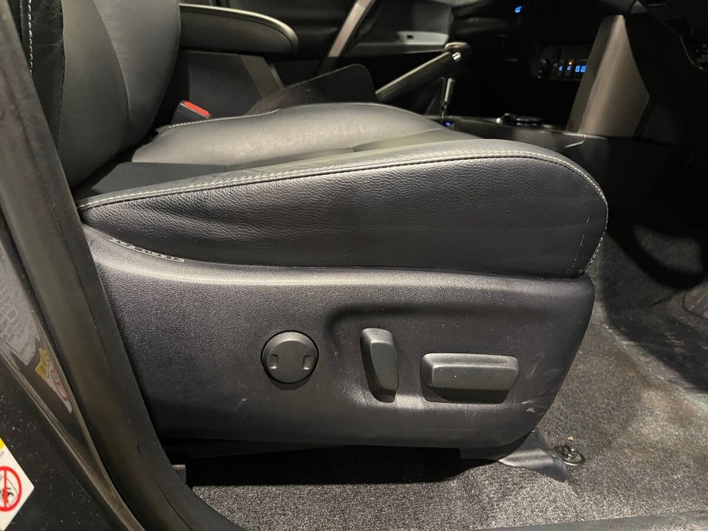 Used Toyota RAV4 2018 for sale - 77451434: Photo 27