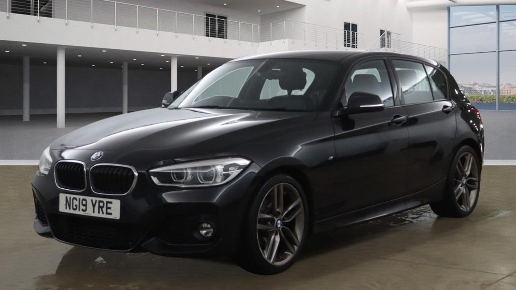 Used BMW 1 Series 2019 for sale - 76610261: Photo 2