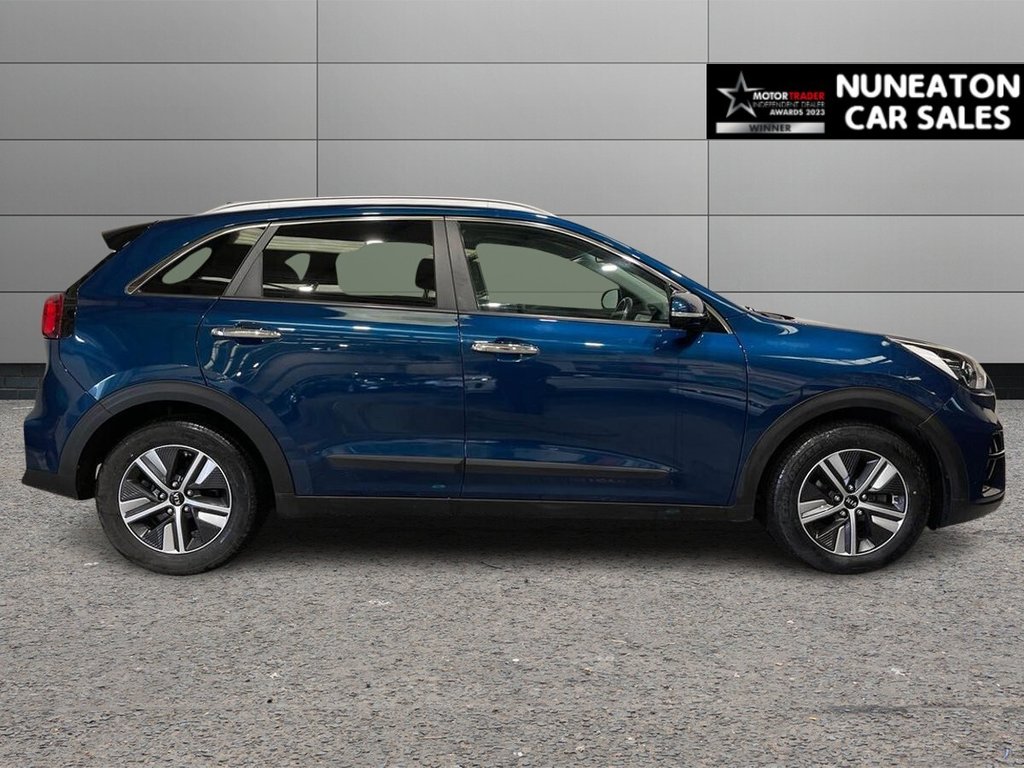 Used Kia Niro 2020 for sale - 77976679: Photo 2