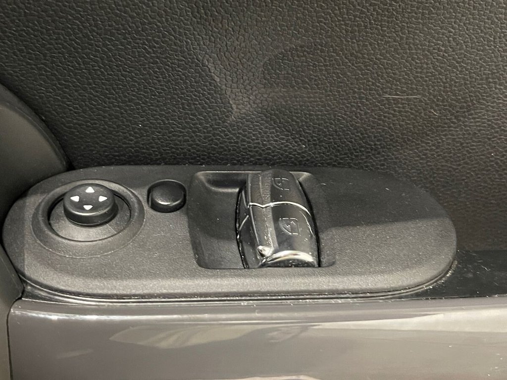 Used MINI Hatch 2016 for sale - 76547171: Photo 19