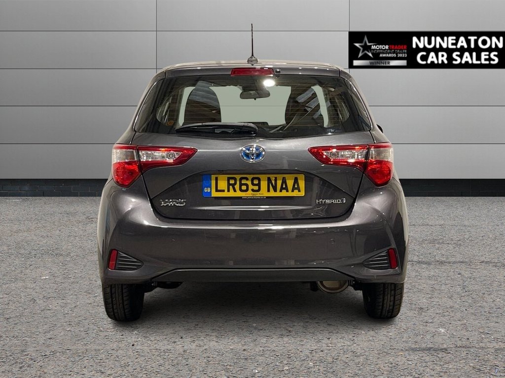 Used Toyota Yaris 2019 for sale - 76223521: Photo 4