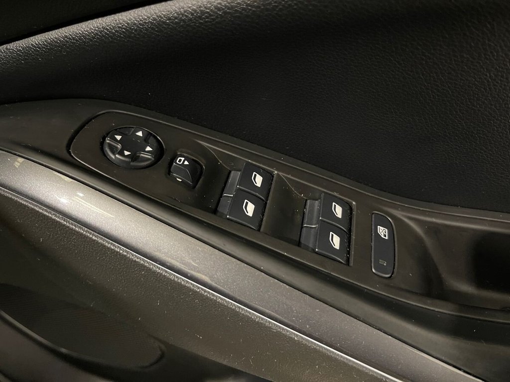 Used Vauxhall Grandland X 2018 for sale - 77236418: Photo 18