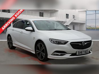 Used Vauxhall Insignia 2017 for sale - 76535963: Photo