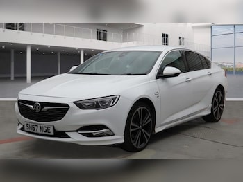 Used Vauxhall Insignia 2017 for sale - 76535963: Photo