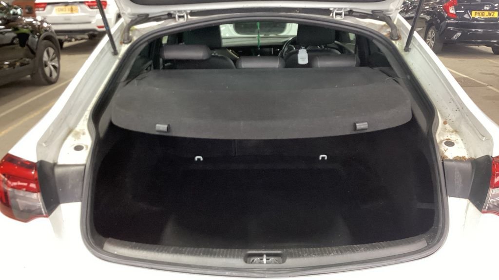 Used Vauxhall Insignia 2017 for sale - 76535963: Photo 7