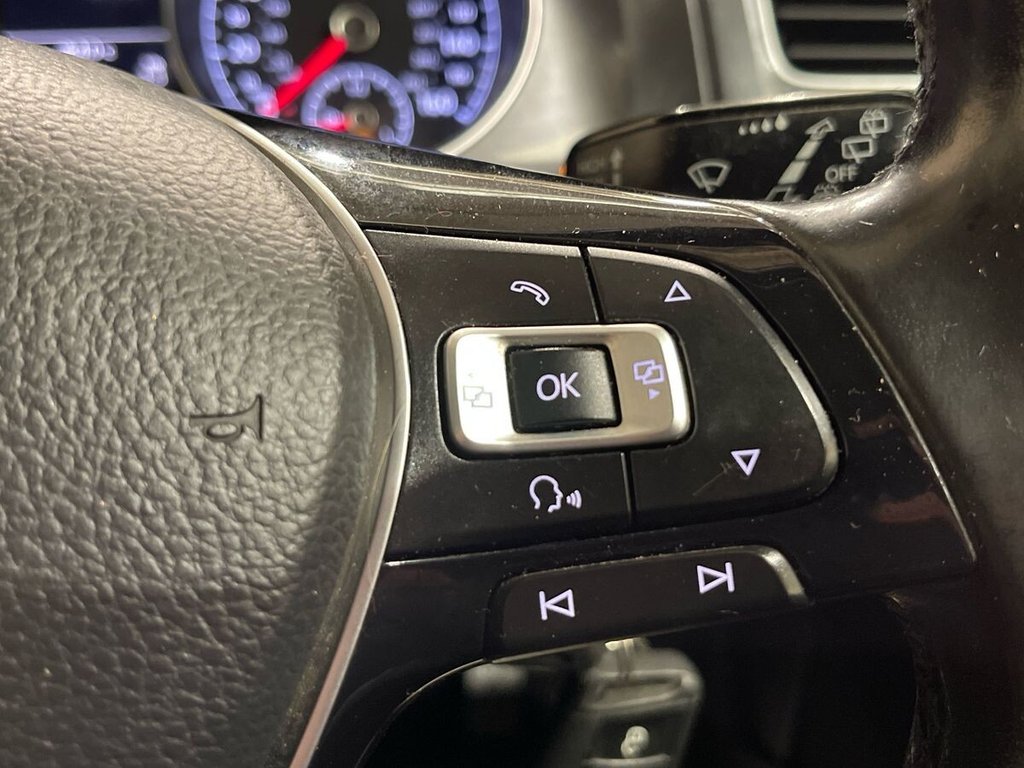 Used Volkswagen Golf 2017 for sale - 78095849: Photo 20