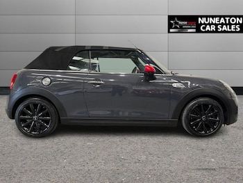 Used MINI Convertible 2018 for sale - 79072665: Photo