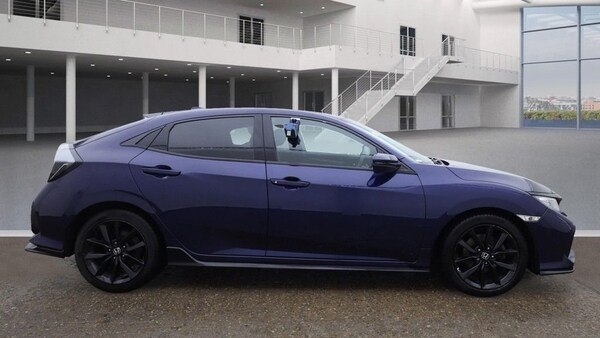 Used Honda Civic 2020 for sale - 76223939: Photo 5