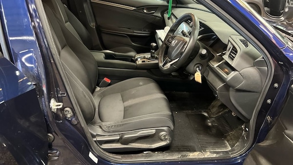 Used Honda Civic 2020 for sale - 76223939: Photo 9
