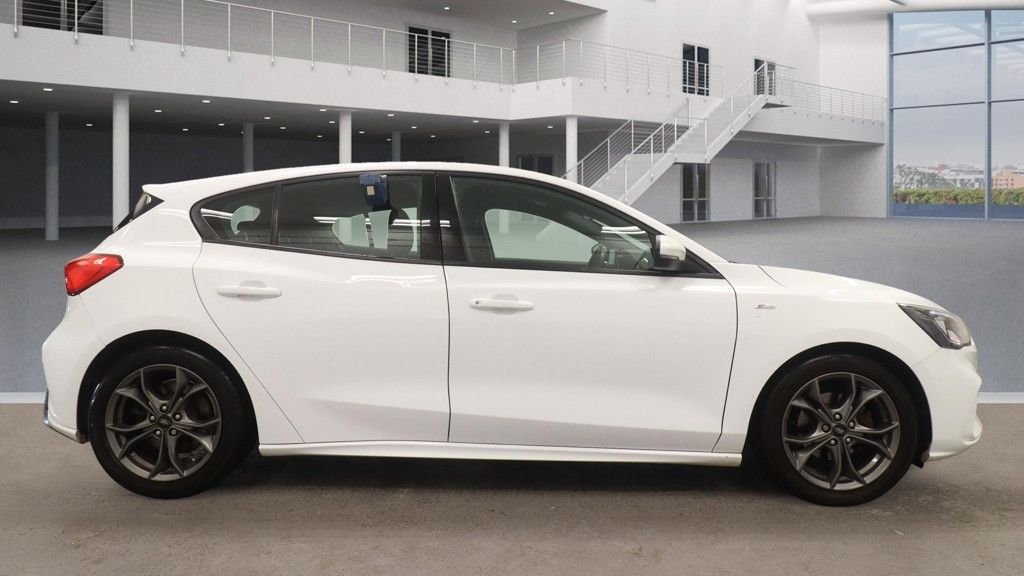 Used Ford Focus 2019 for sale - 76570305: Photo 5