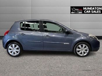 Used Renault Clio 2010 for sale - 75573234: Photo