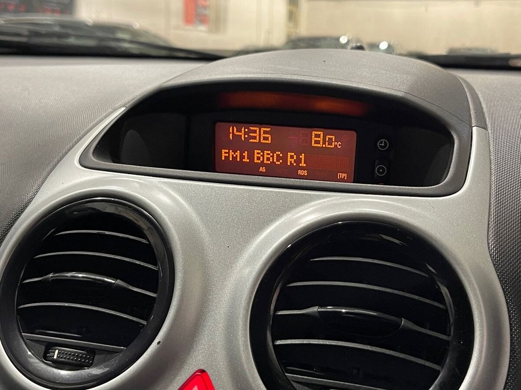 Used Vauxhall Corsa 2014 for sale - 77734035: Photo 11