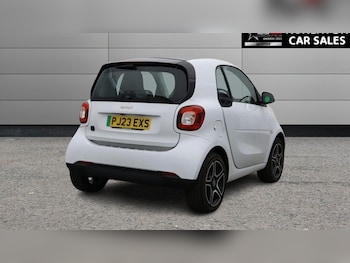 Used smart fortwo 2023 for sale - 79389759: Photo