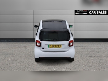 Used smart fortwo 2023 for sale - 79389759: Photo