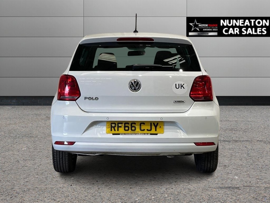 Used Volkswagen Polo 2016 for sale - 77533877: Photo 4