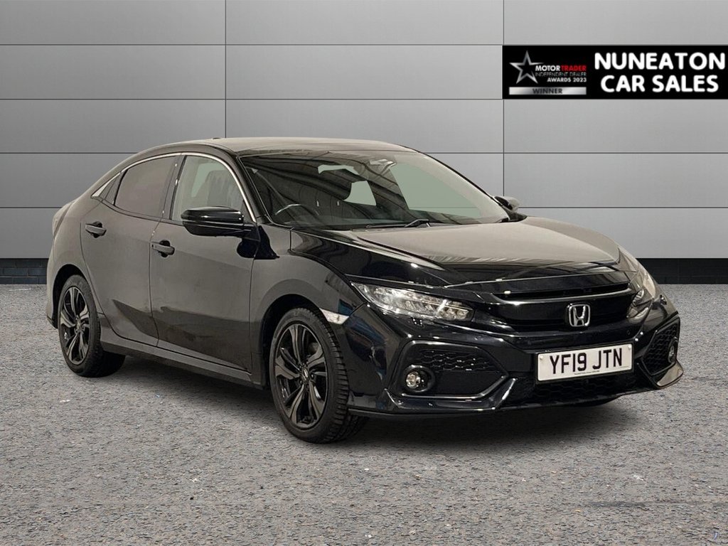 Used Honda Civic 2019 for sale - 76698416: Photo 1