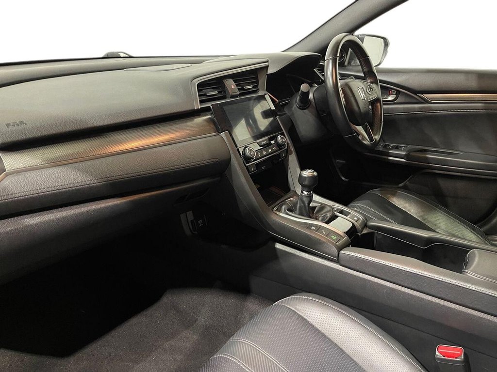 Used Honda Civic 2019 for sale - 76698416: Photo 13