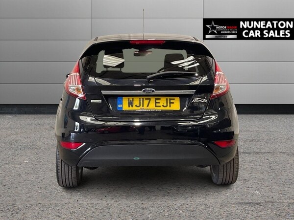 Used Ford Fiesta 2017 for sale - 75122091: Photo 4