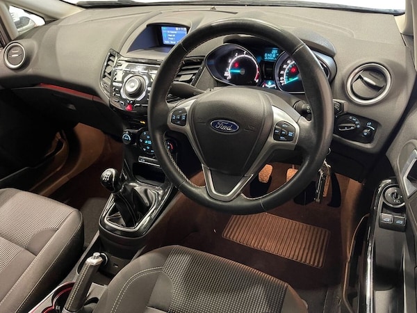 Used Ford Fiesta 2017 for sale - 75122091: Photo 9