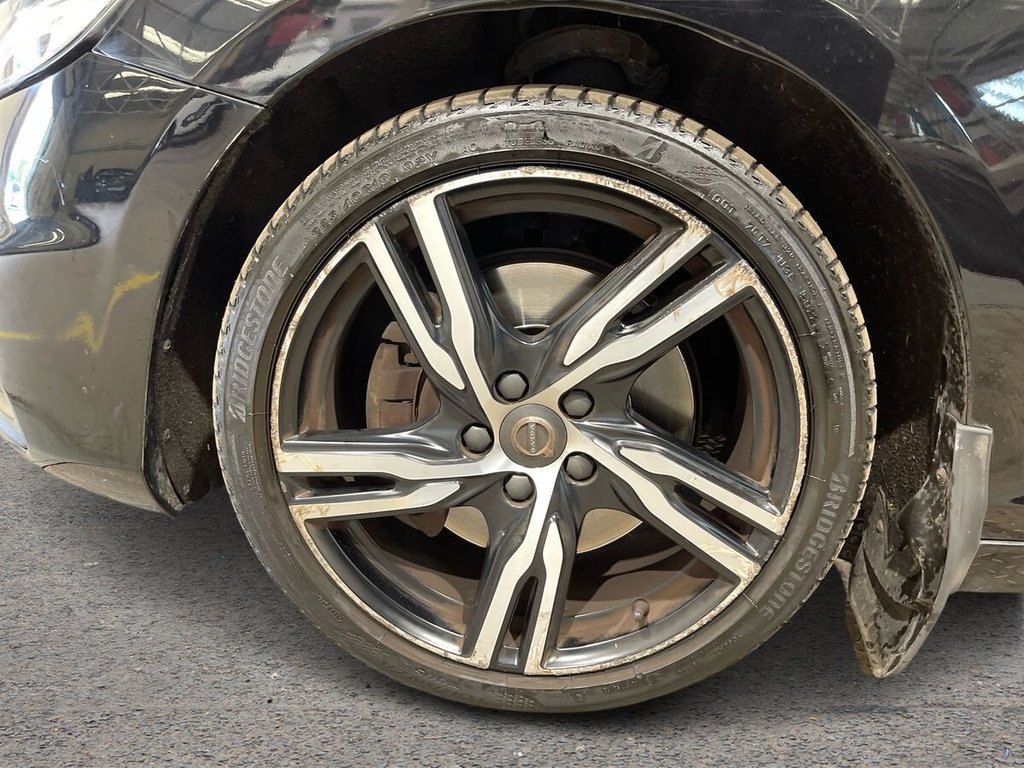 Used Volvo V40 2018 for sale - 78074152: Photo 12