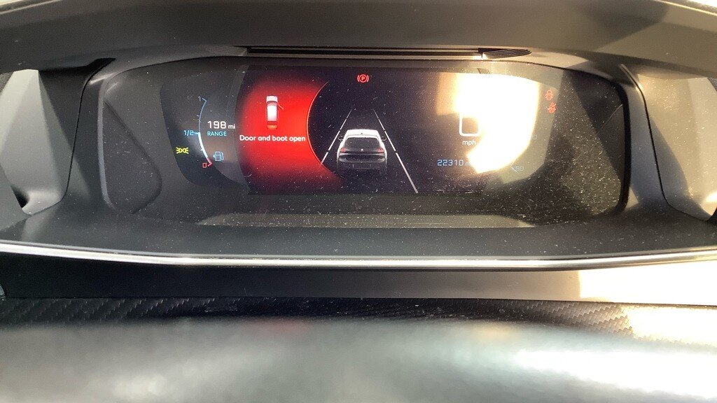 Used Peugeot 208 2023 for sale - 77313420: Photo 16