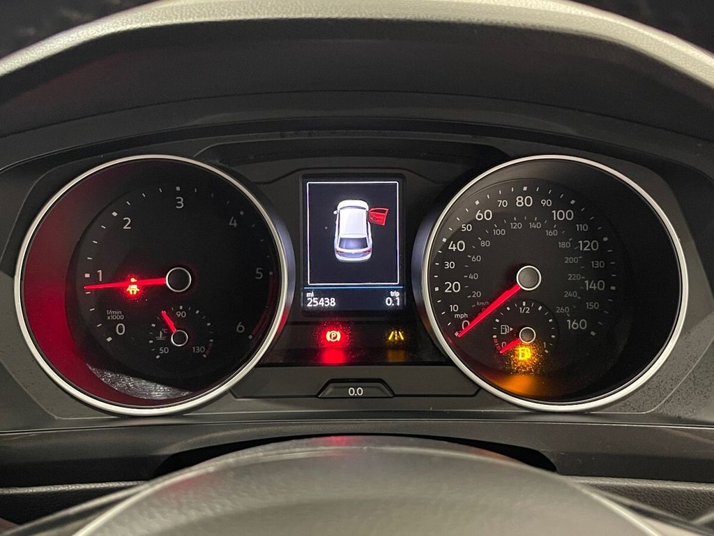 Used Volkswagen Tiguan 2018 for sale - 76454137: Photo 23