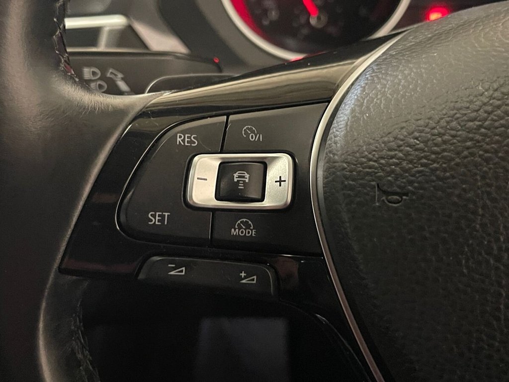 Used Volkswagen Tiguan 2018 for sale - 76454137: Photo 24