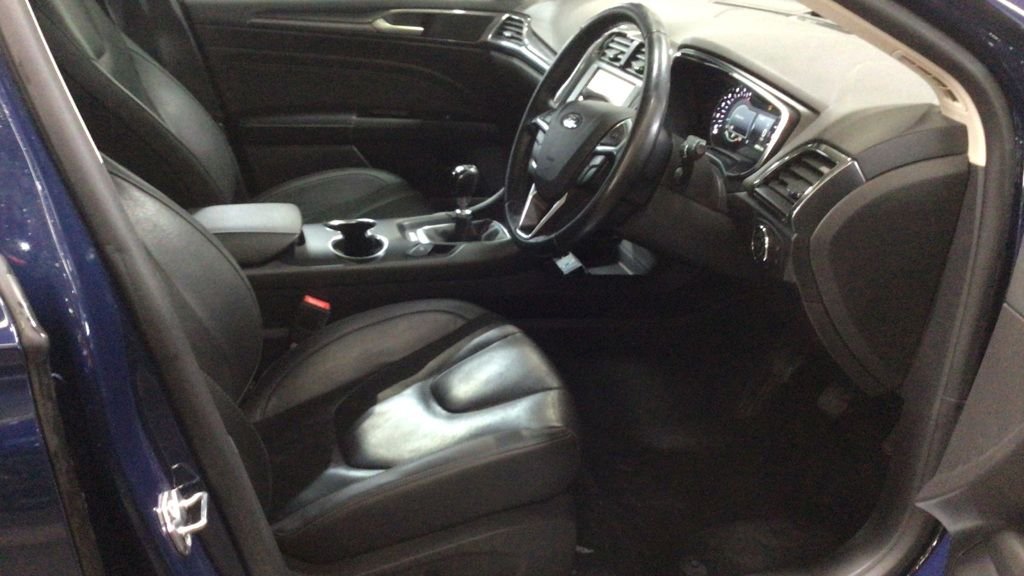 Used Ford Mondeo 2020 for sale - 76950564: Photo 9