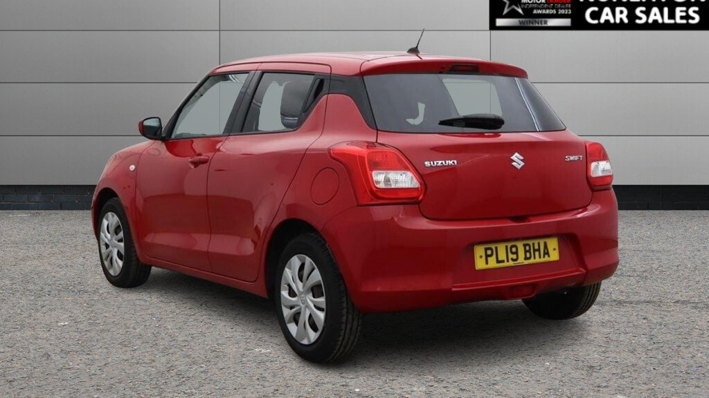 Used Suzuki Swift 2019 for sale - 78096872: Photo 4