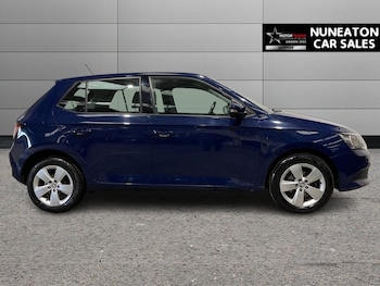 Used Skoda Fabia 2018 for sale - 76267150: Photo