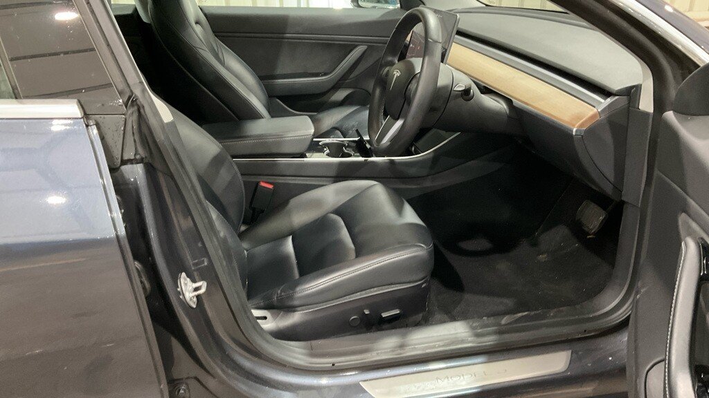 Used Tesla Model 3 2019 for sale - 77356573: Photo 15