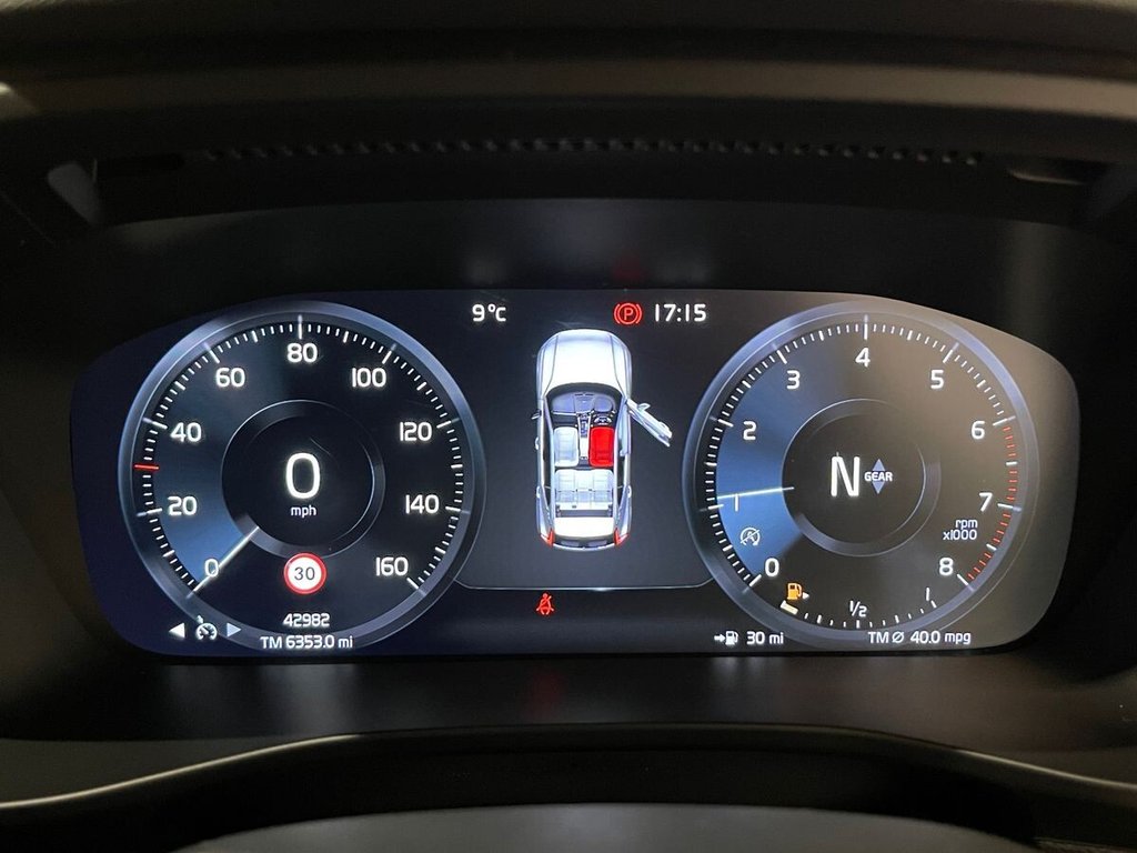 Used Volvo XC40 2022 for sale - 76731148: Photo 22