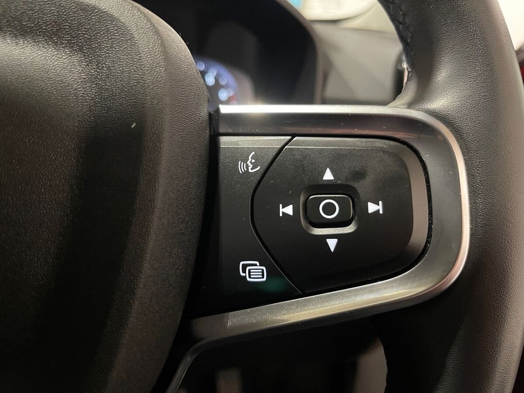 Used Volvo XC40 2022 for sale - 76731148: Photo 24