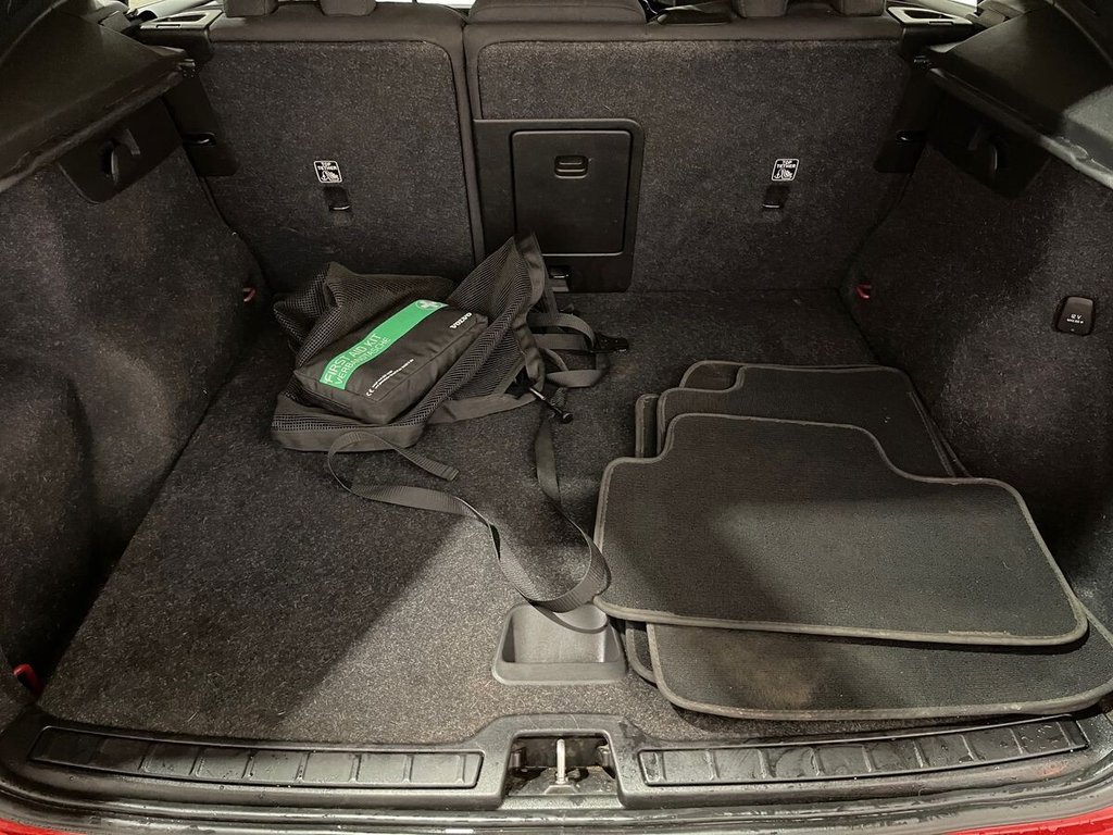 Used Volvo XC40 2022 for sale - 76731148: Photo 27