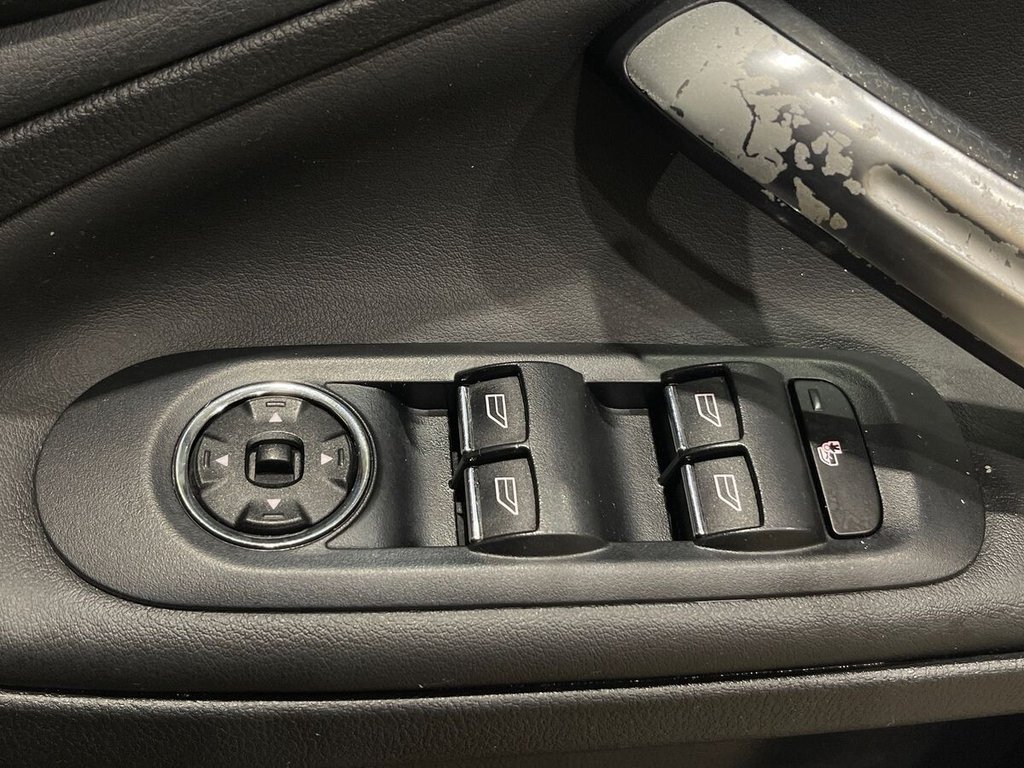 Used Ford S-Max 2013 for sale - 76632418: Photo 18