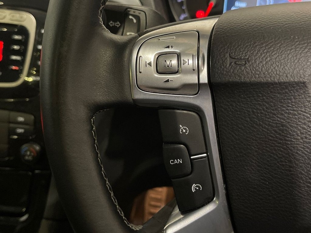 Used Ford S-Max 2013 for sale - 76632418: Photo 22