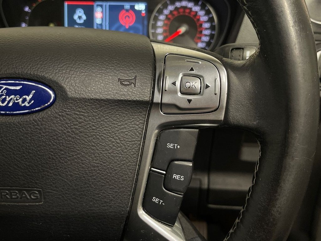 Used Ford S-Max 2013 for sale - 76632418: Photo 23