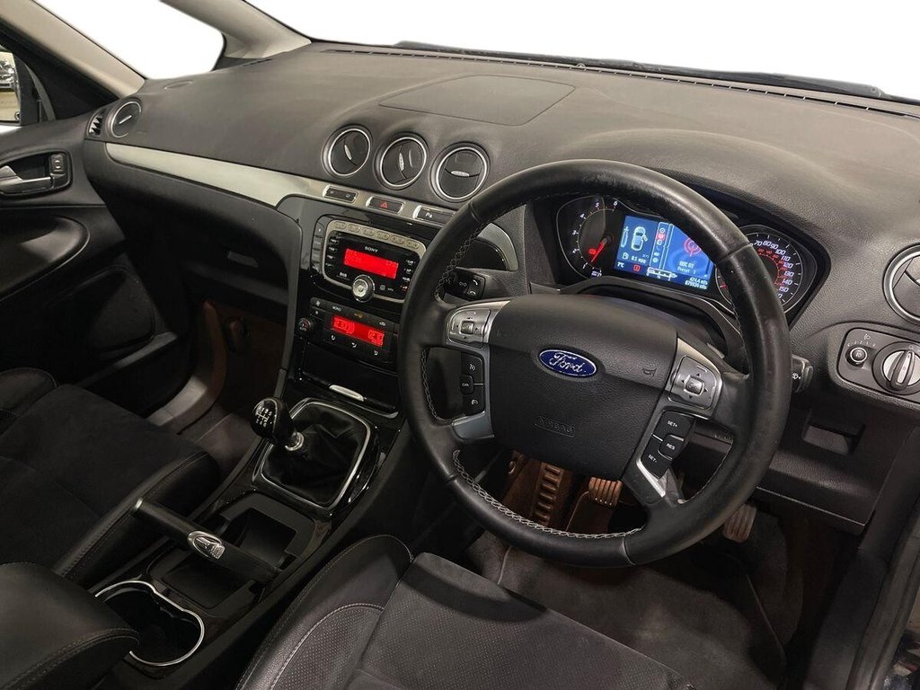 Used Ford S-Max 2013 for sale - 76632418: Photo 9