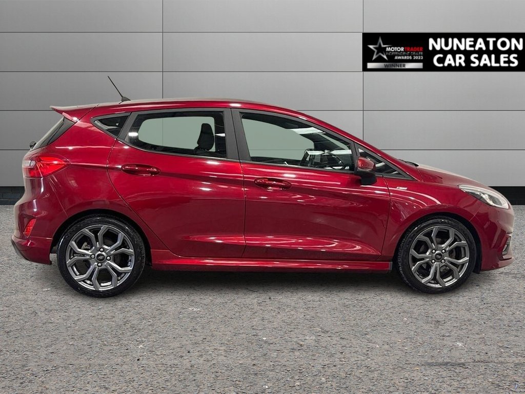 Used Ford Fiesta 2018 for sale - 76386093: Photo 2