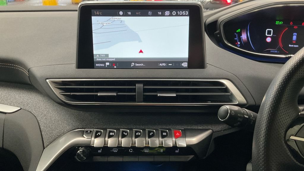 Used Peugeot 3008 2019 for sale - 76474663: Photo 11