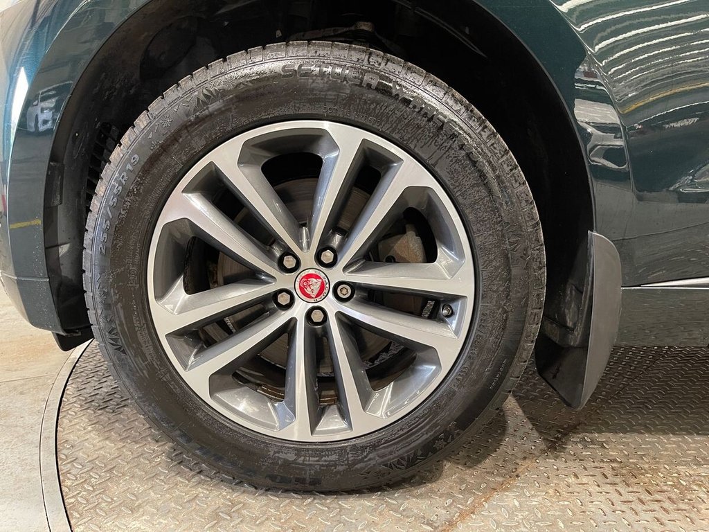 Used Jaguar F-Pace 2017 for sale - 76496600: Photo 25