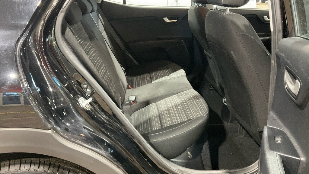 Used Kia Stonic 2019 for sale - 77748701: Photo 14