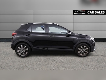 Used Kia Stonic 2019 for sale - 77748701: Photo