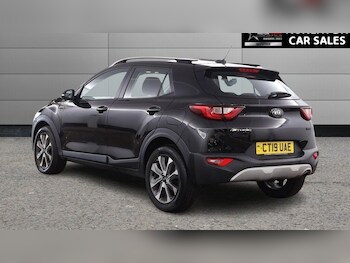 Used Kia Stonic 2019 for sale - 77748701: Photo