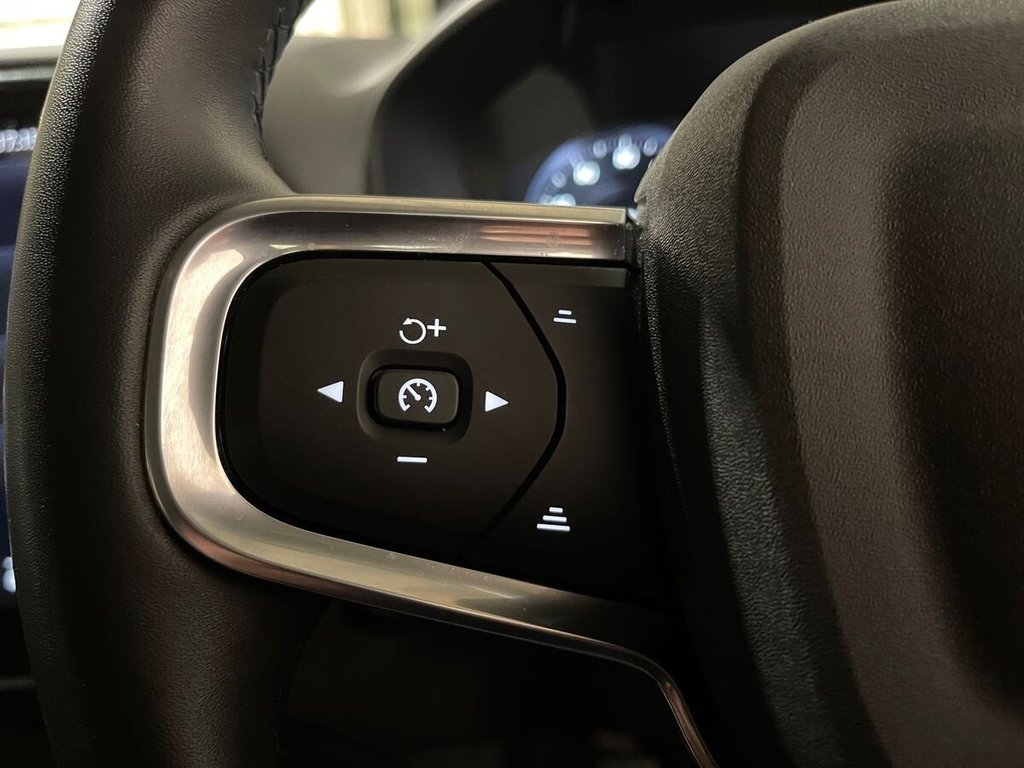 Used Volvo XC40 2022 for sale - 77820741: Photo 23