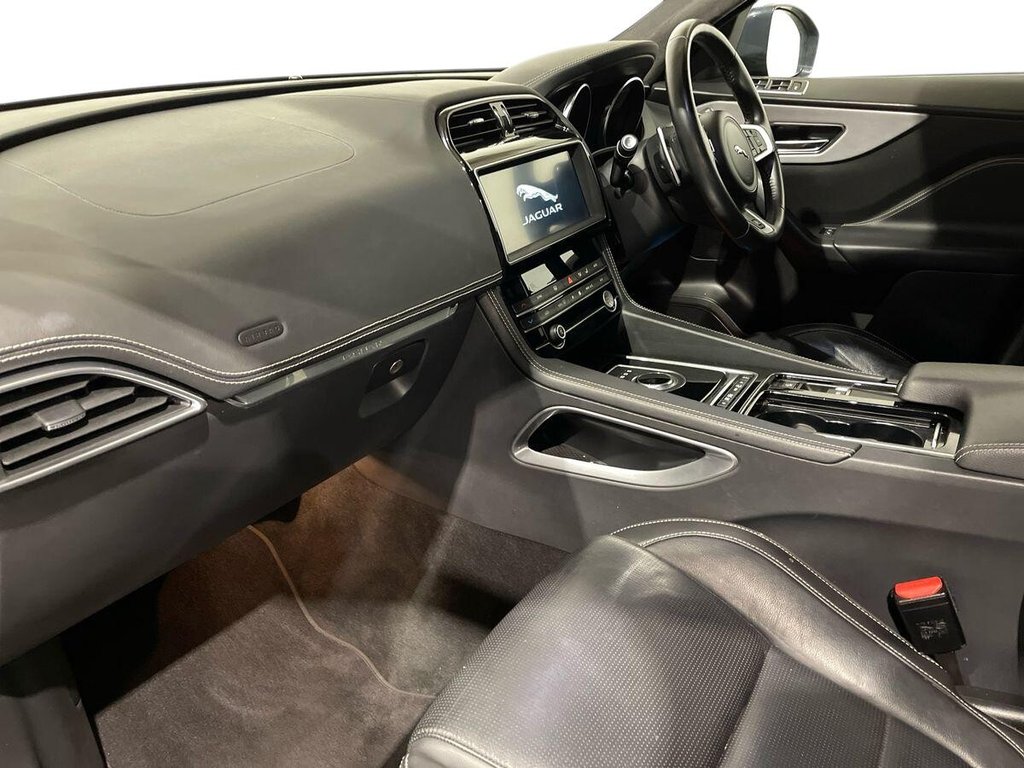 Used Jaguar F-Pace 2019 for sale - 77621162: Photo 14