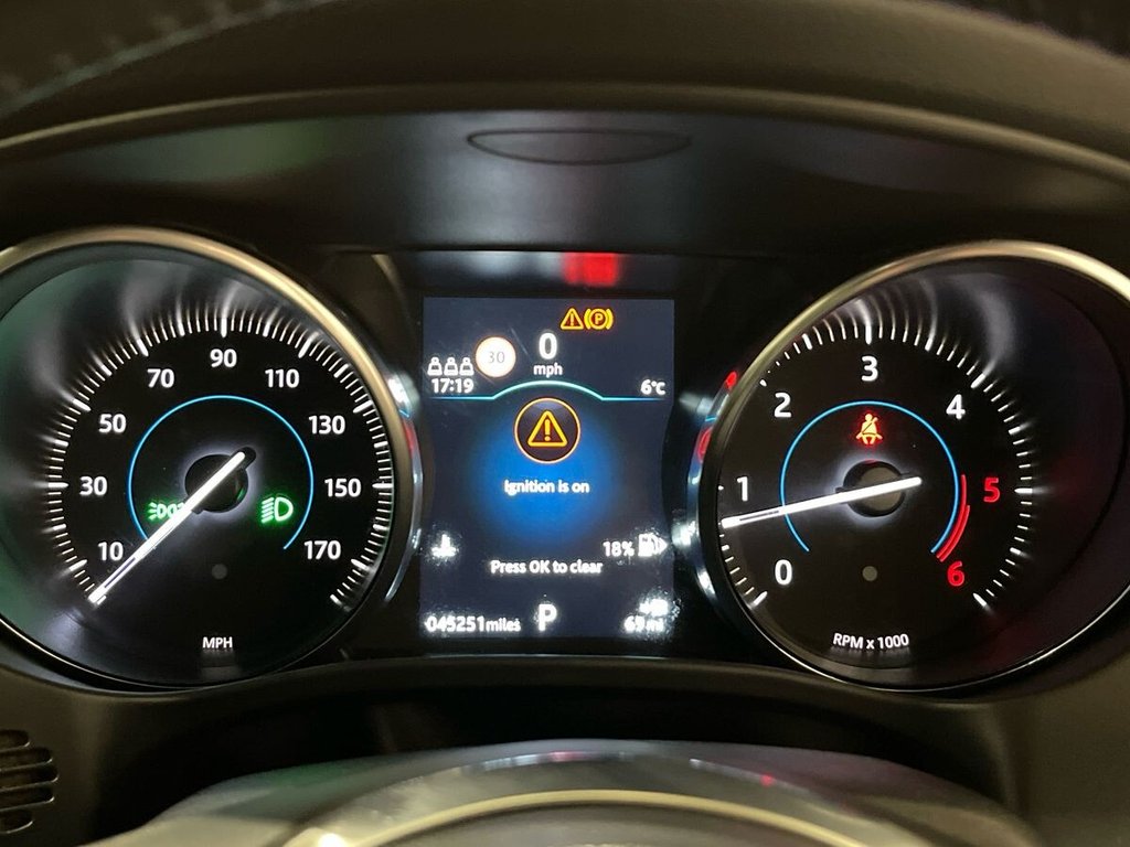 Used Jaguar F-Pace 2019 for sale - 77621162: Photo 23