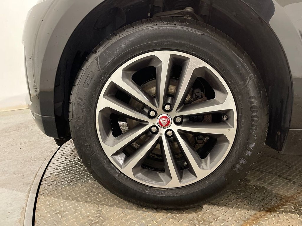 Used Jaguar F-Pace 2019 for sale - 77621162: Photo 32